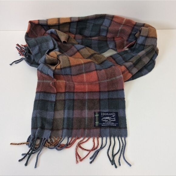 Highland Tartan Tweeds of Scotland 100% Lambswool Buchanan Antiques Scarf - Picture 6 of 10
